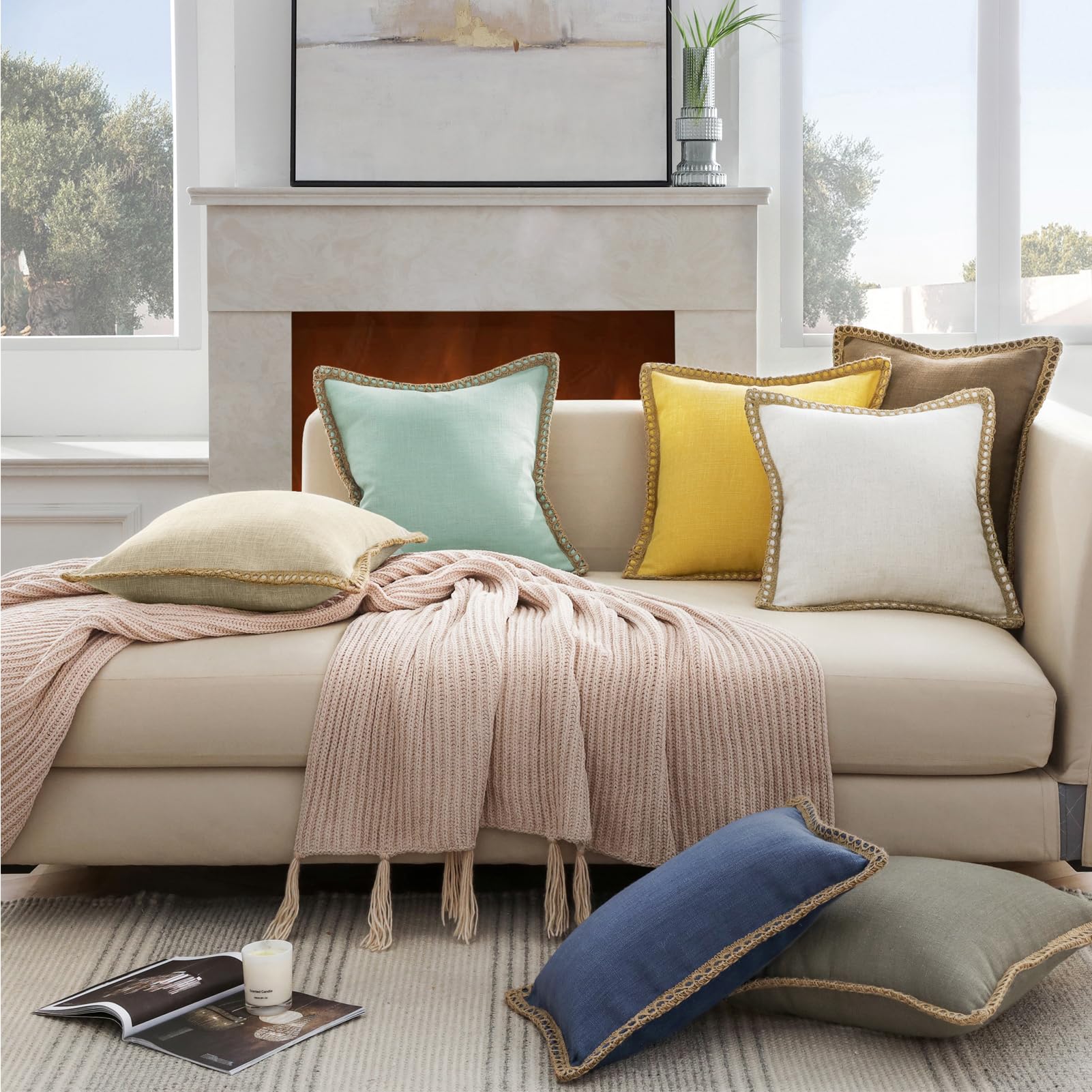 Phantoscope durable linen-edge trim pillow cover; enhances texture and farmhouse charm.