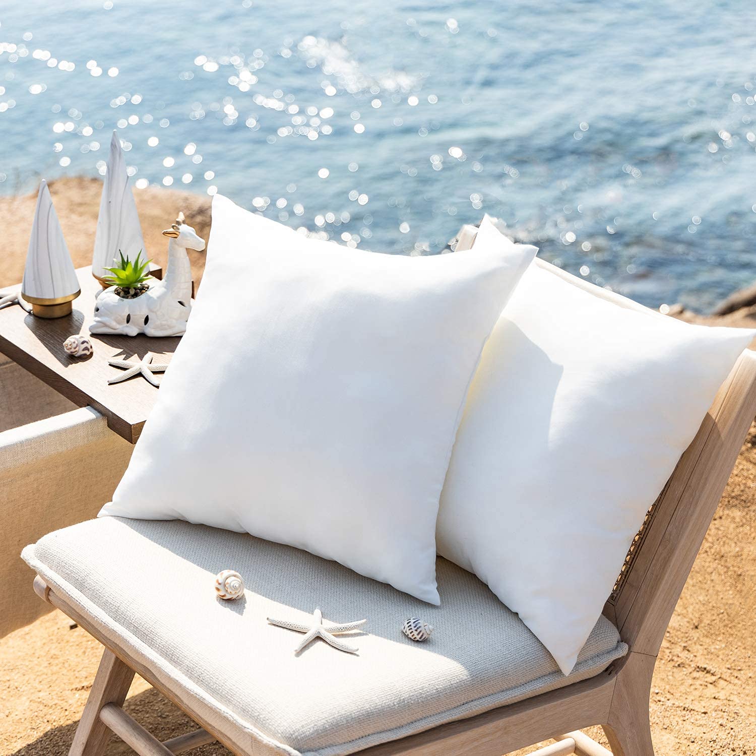Close-up of water-resistant liner protecting cushions from splashes.