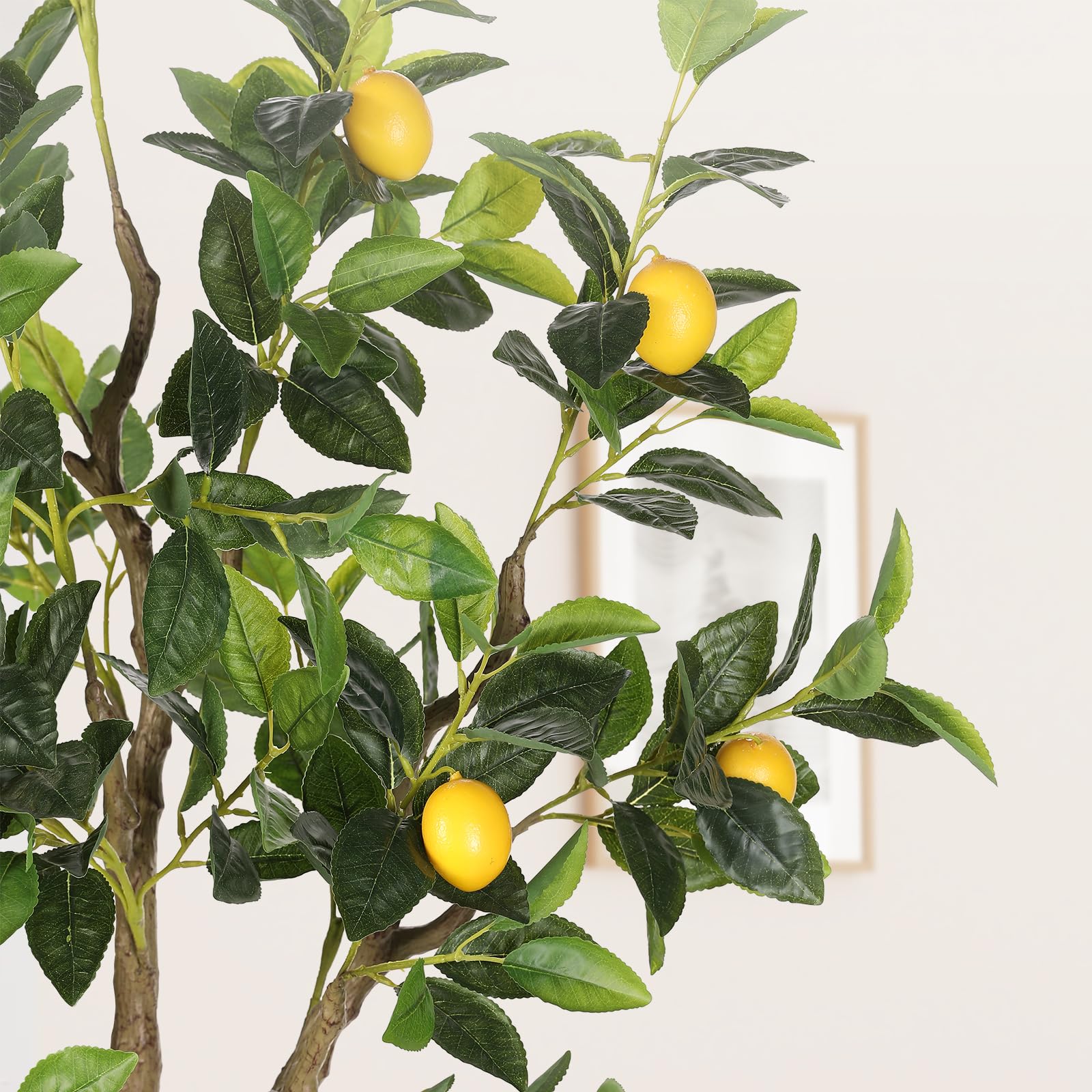 PHYTREE lemon fruits detail with realistic lemons on silk leaves.