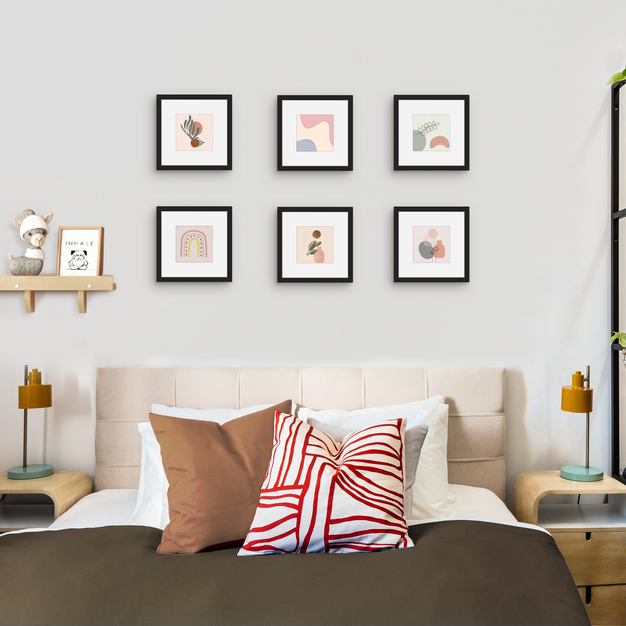 Picrit 8x8 frame on table top display for desks or mantels.