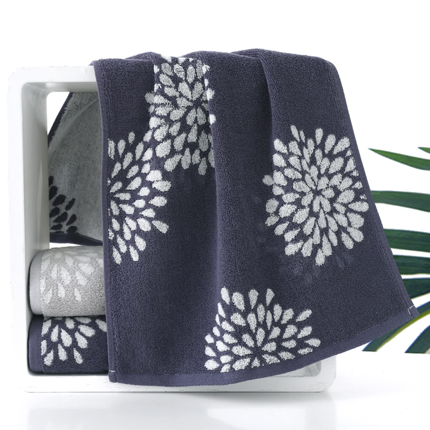 Pidada hydrangea towels in bathroom decor dry hands quickly.