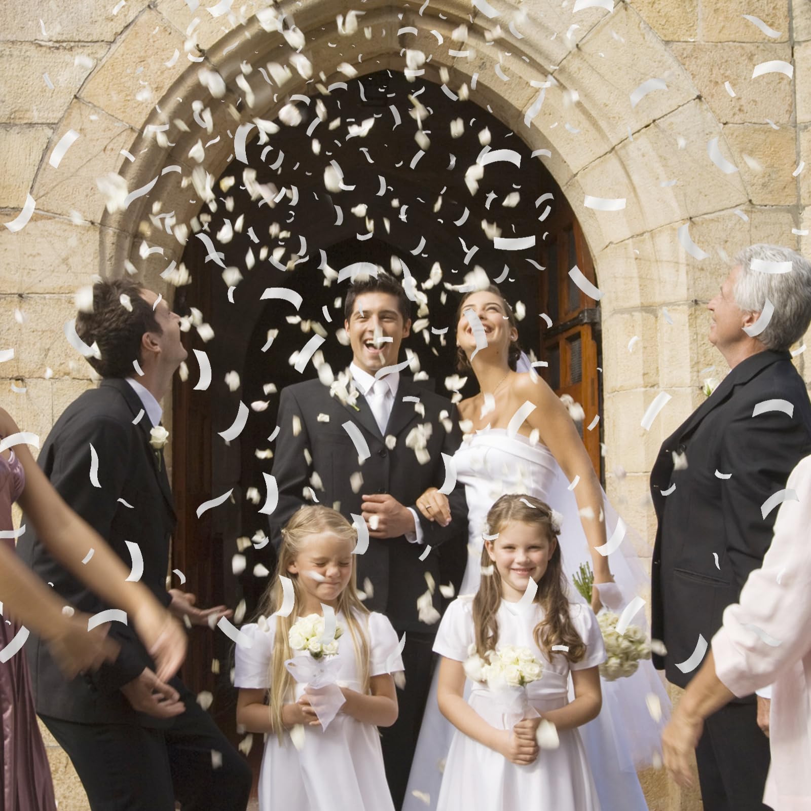 Pilvepidu elegant white poppers create memorable aerial moments