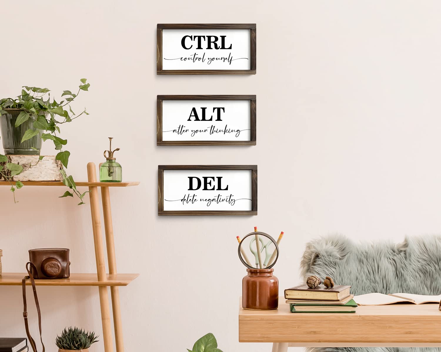 Pinetree Art rustic wood frame sign adds vintage farmhouse charm.