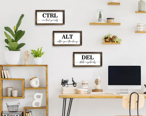 Pinetree Art back keyhole mount enables easy wall hanging.