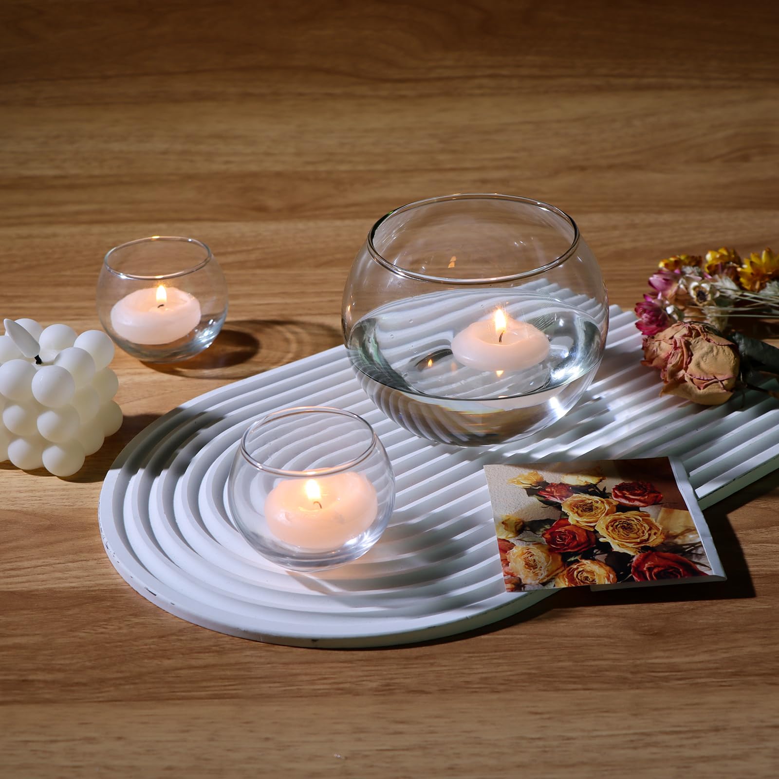 PINIWON wedding or party decor idea with multiple vases