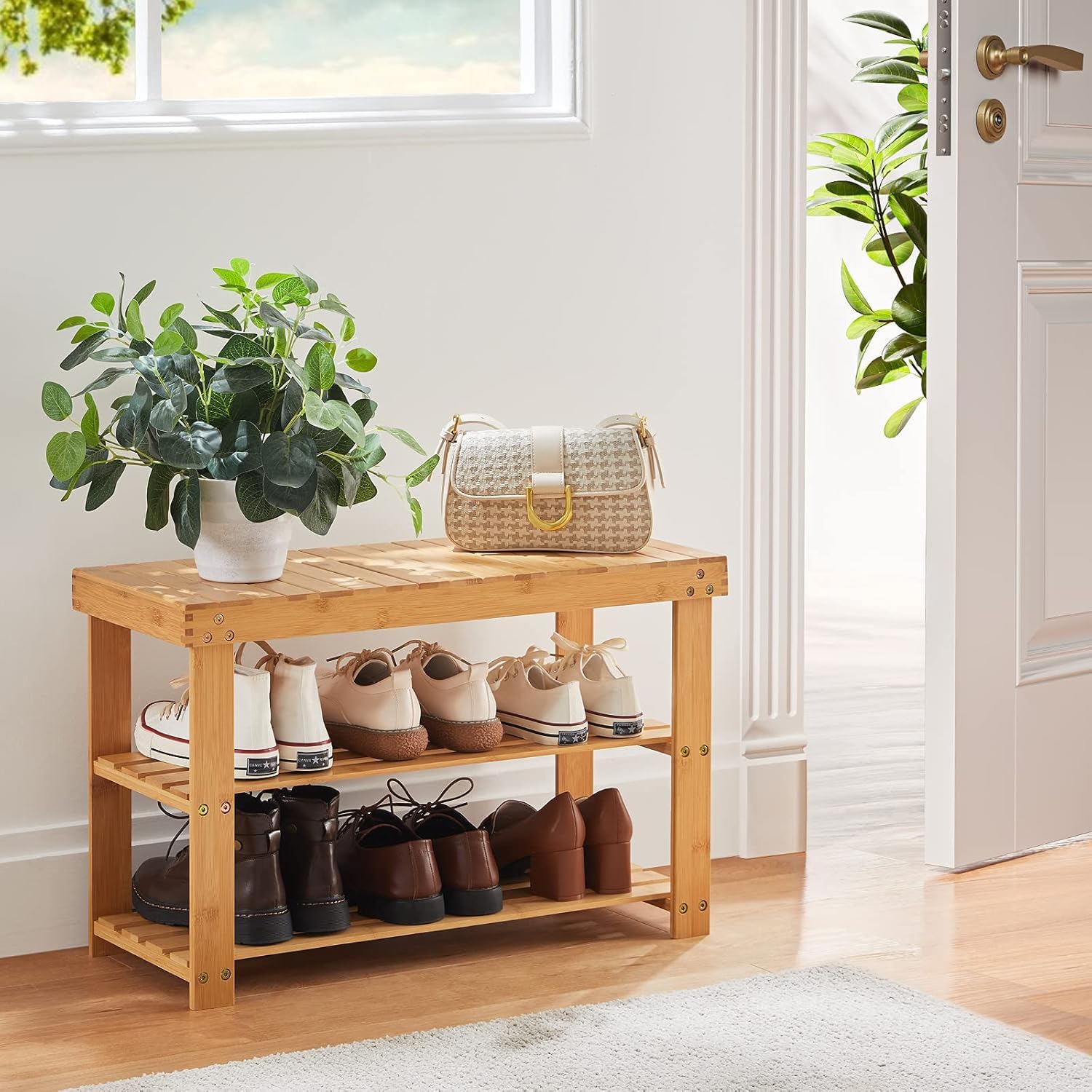 Pipishell bamboo shoe rack bench bamboo grain close-up reveals durable material.
