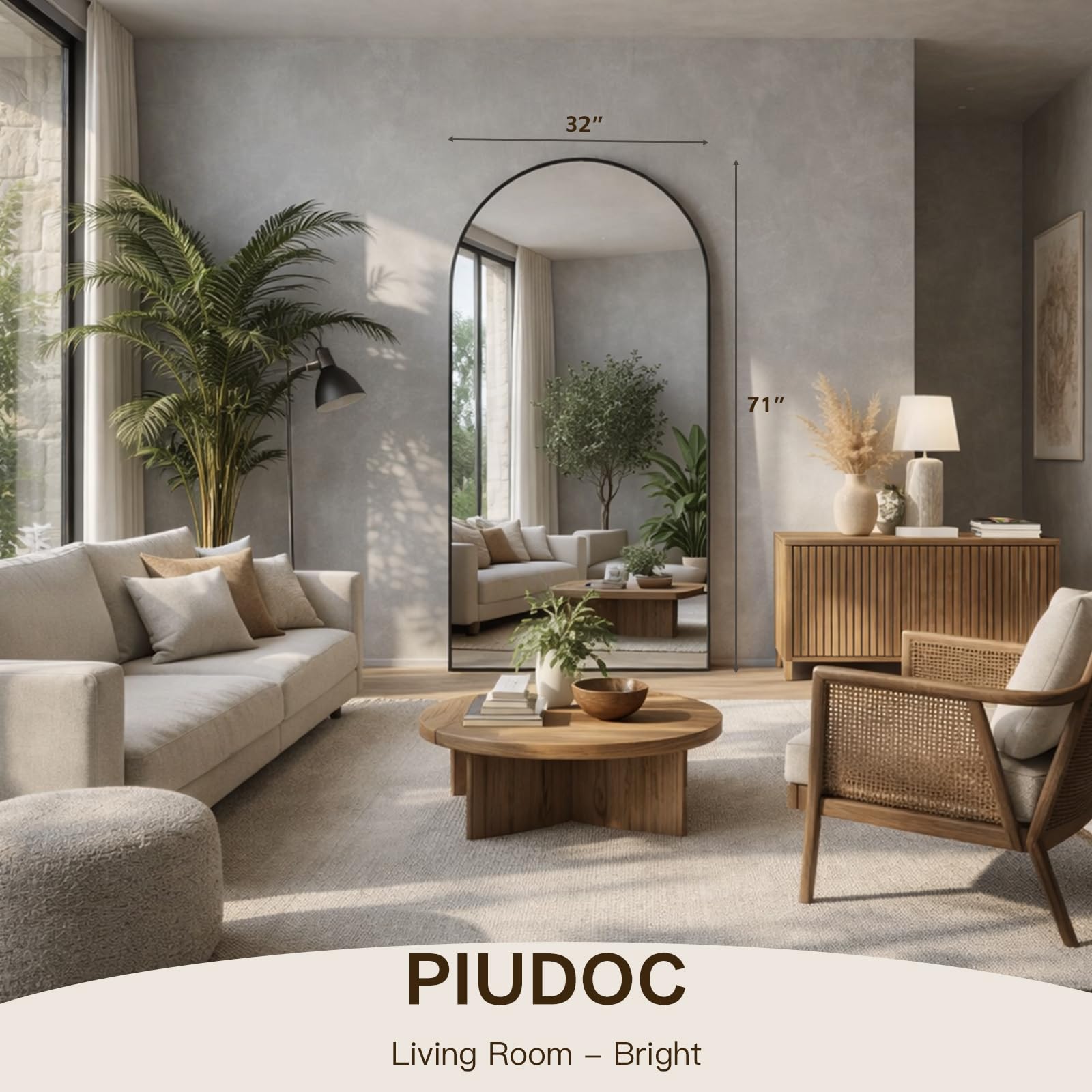 PIUDOC full-length mirror on stand showcases outfits from head to toe.