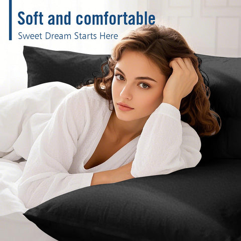 Piwaal soft fabric texture highlights skin-friendly premium feel.