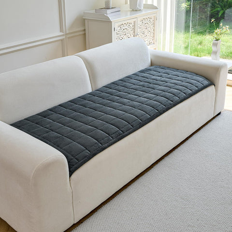 PJLZJFBY non-slip rubber backing prevents slipping for active pets and quiet evenings.