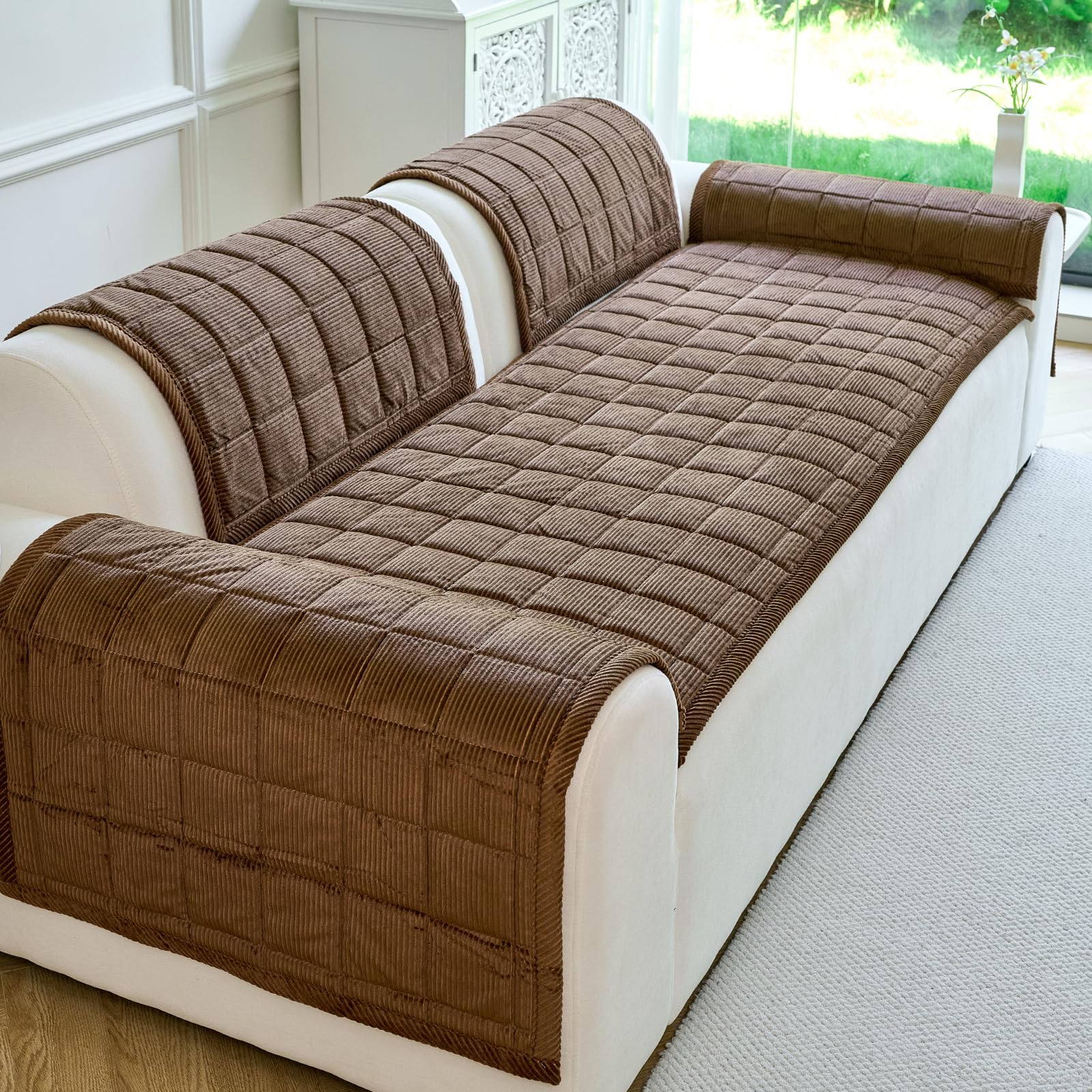 PJLZJFBY soft corduroy fabric provides a velvety, skin-friendly touch.