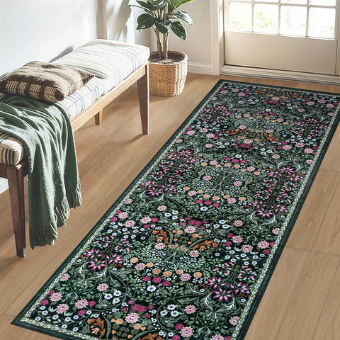 PLHXFR machine-washable rug cleans easily for busy spaces.