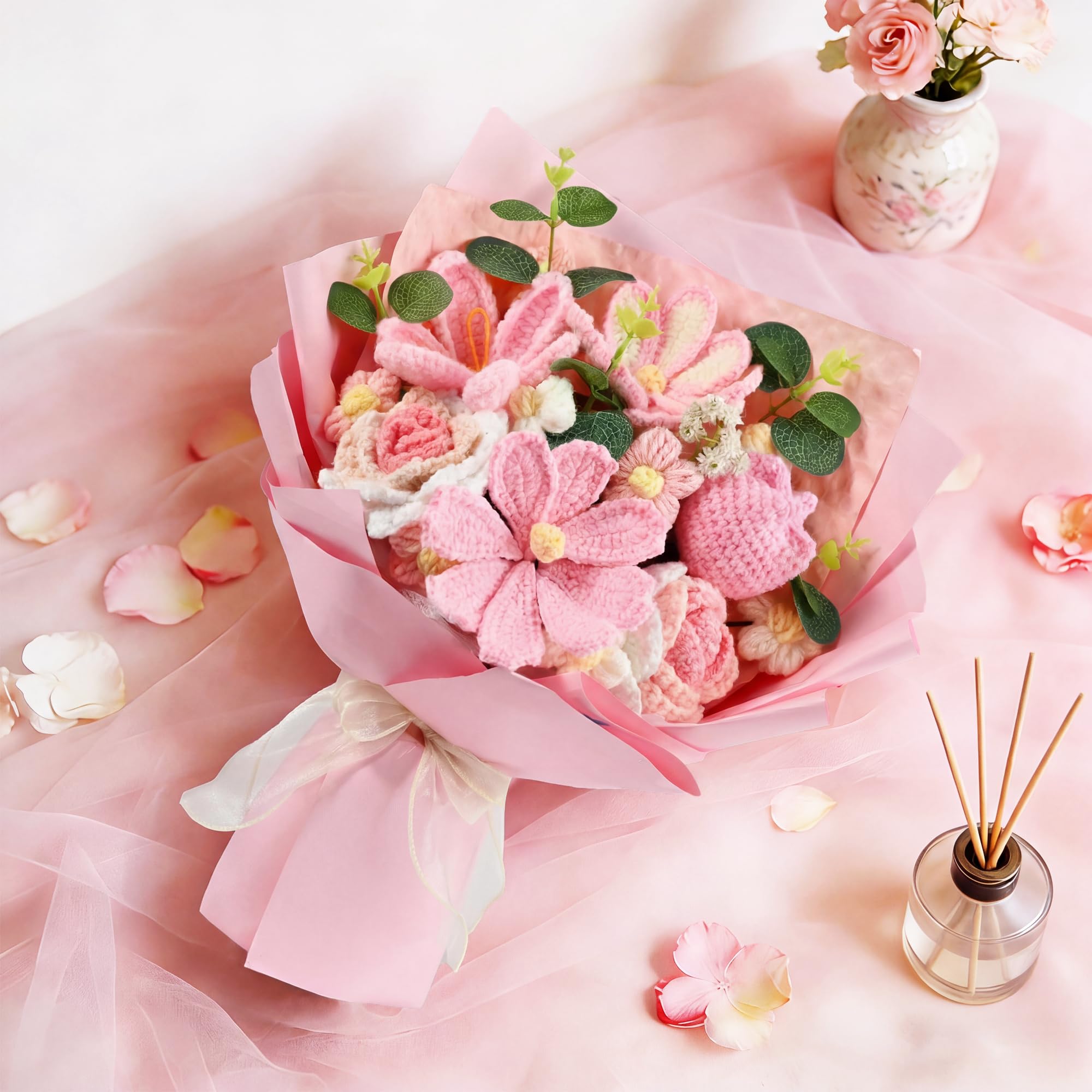 Plukers crochet roses, daisies, tulips detail enhances gifting presentation
