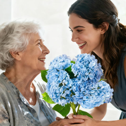 Pmyra blue hydrangea packaging ensures safe shipping and quick setup.