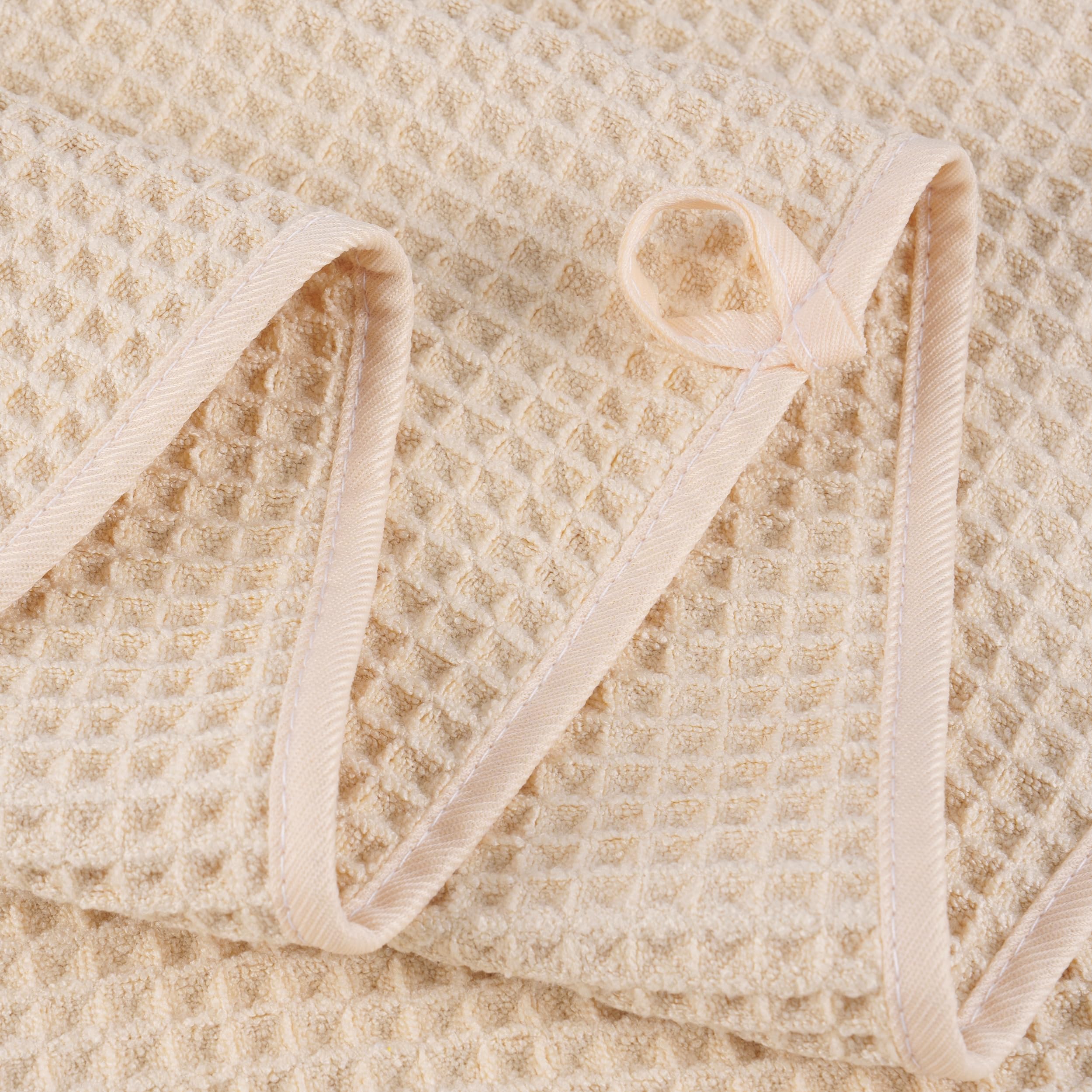 POLYTE towel hanging to dry demonstrates fast drying and odor resistance