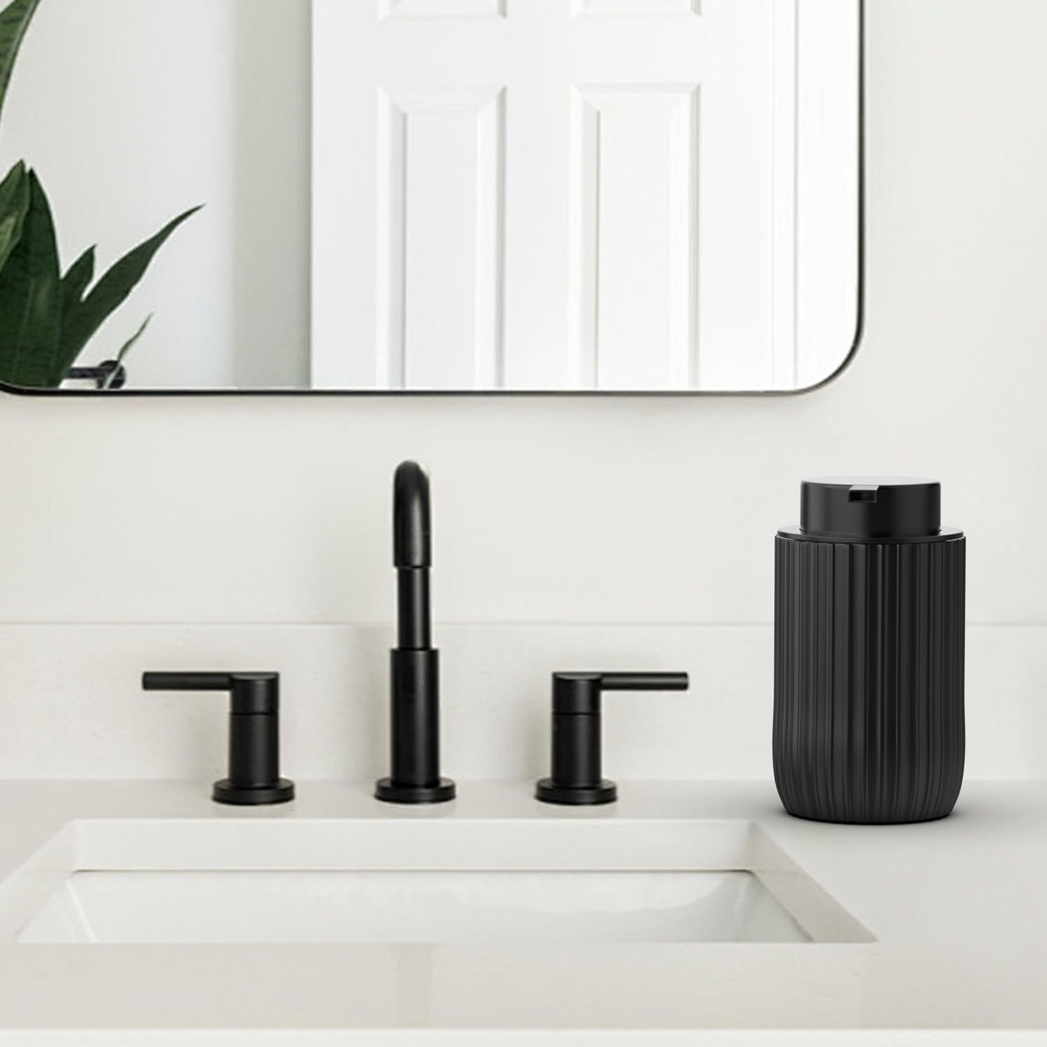 POSOSTO versatile dispenser for kitchen or bathroom with foam or diluted liquid options.