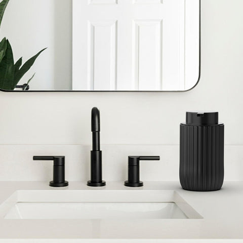 POSOSTO versatile dispenser for kitchen or bathroom with foam or diluted liquid options.