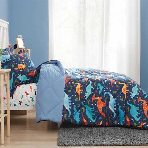 PPOLCA All-season Bedding ready for year-round comfort in a child’s room.