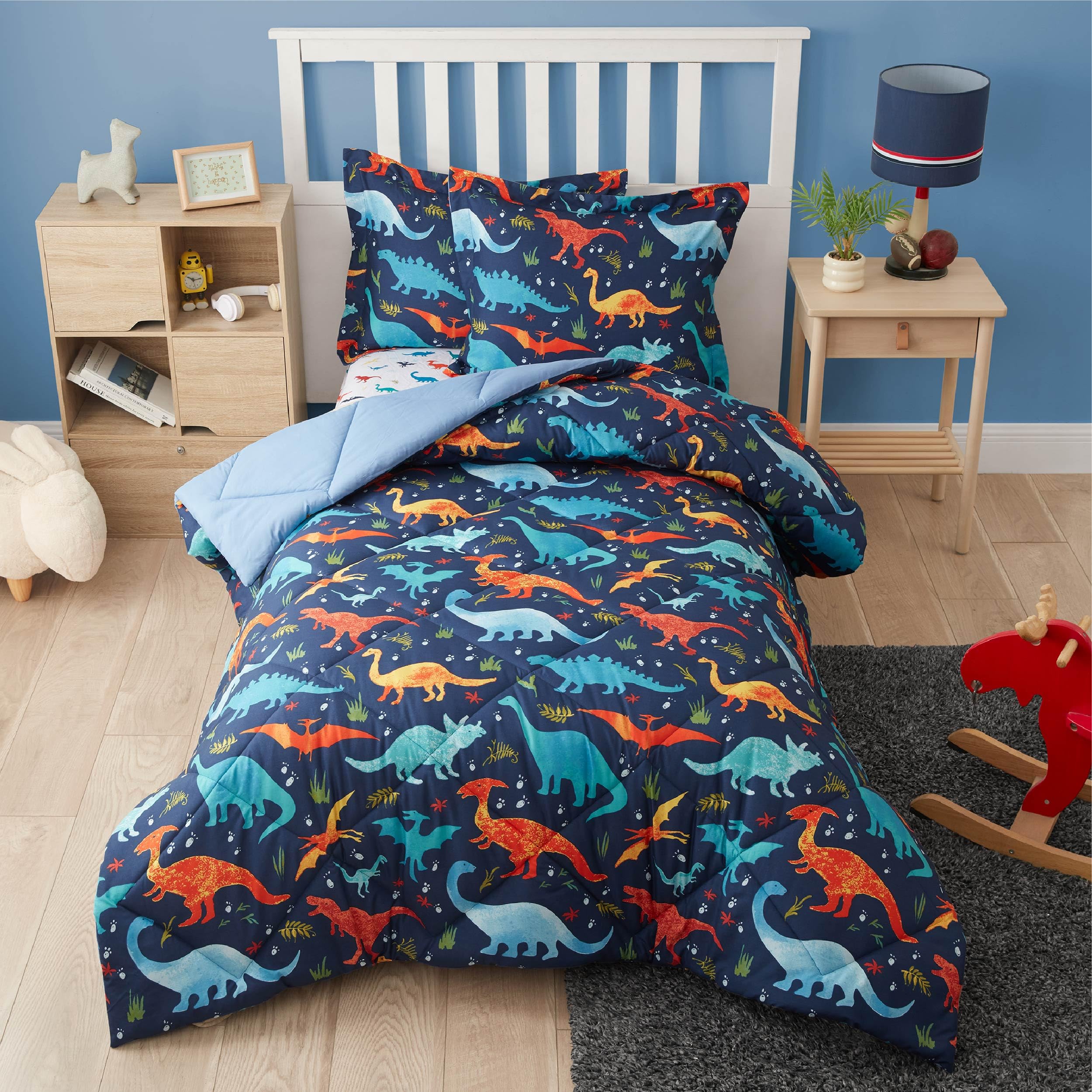 PPOLCA Twin Dinosaur Comforter close-up shows soft microfiber for all-season warmth.