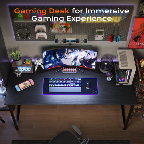 PRAISUN gaming and work desk supports immersive play and productivity.