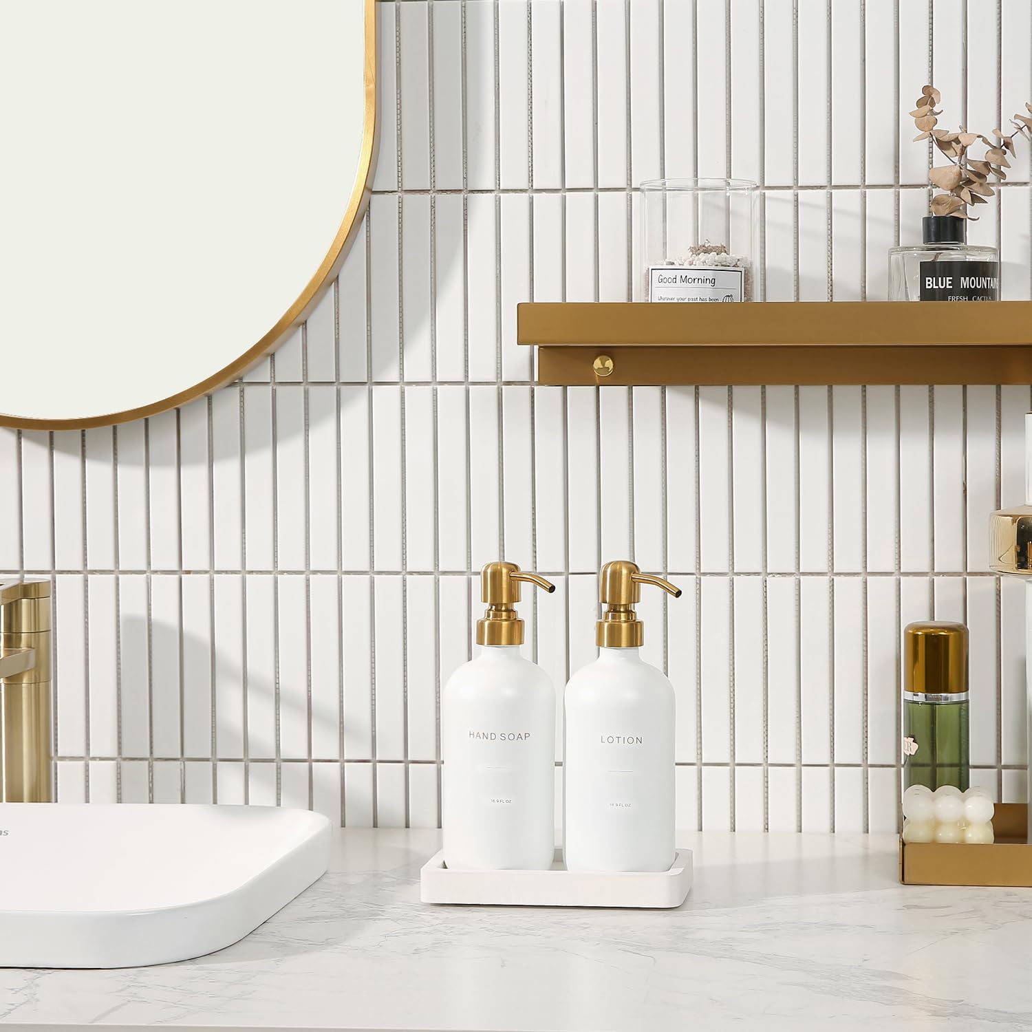 Prus Waso Gold lotion dispenser paired with the pump for a cohesive look