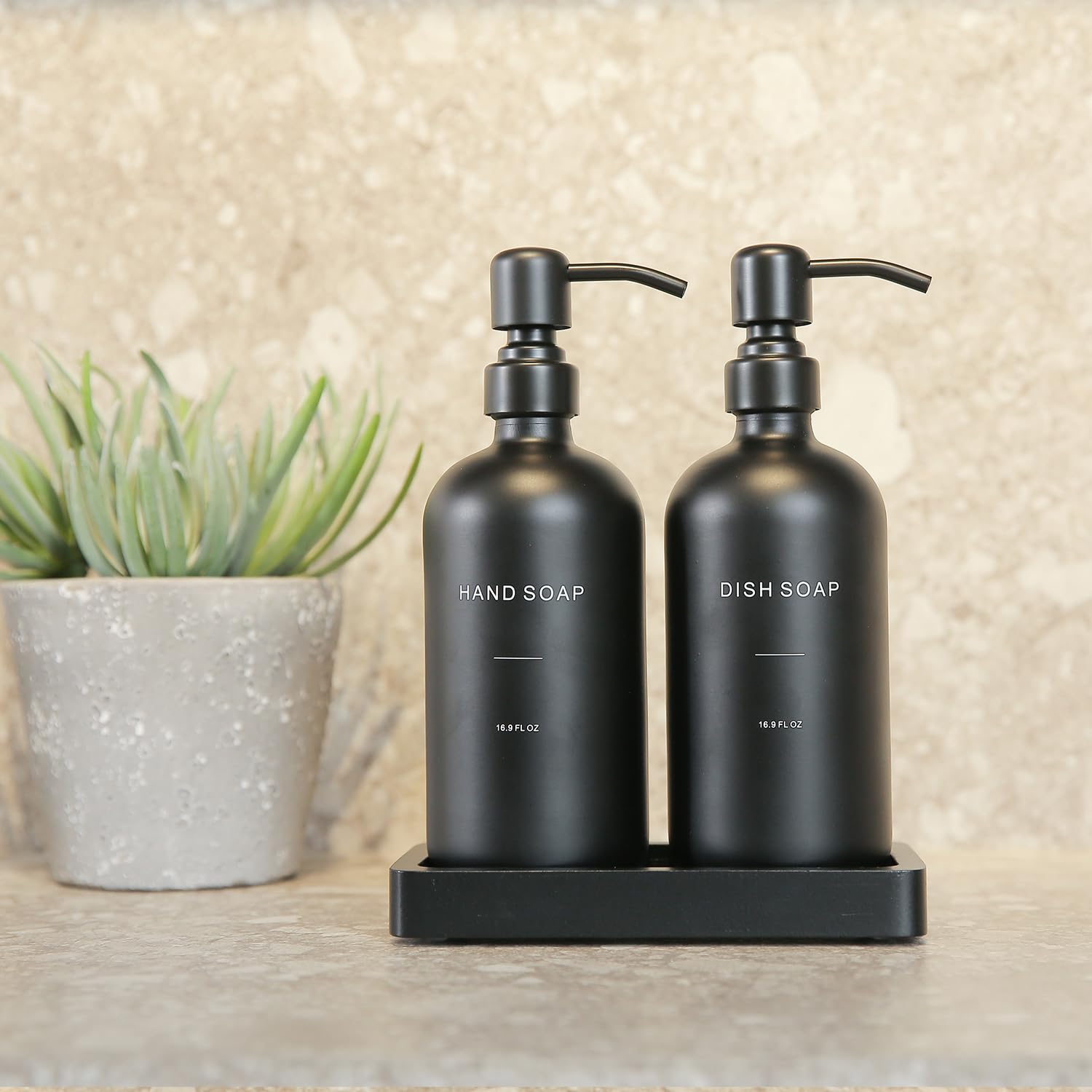 Prus Waso compact set is easy to clean after everyday use.