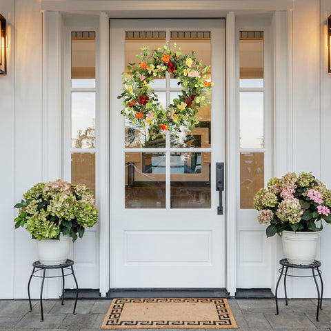 Pudate 22in indoor-outdoor decor wraps spaces in seasonal color.