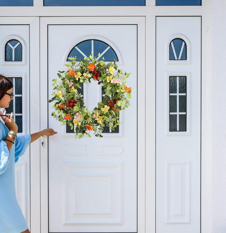 Pudate 22in spring wreath makes a thoughtful gift option.