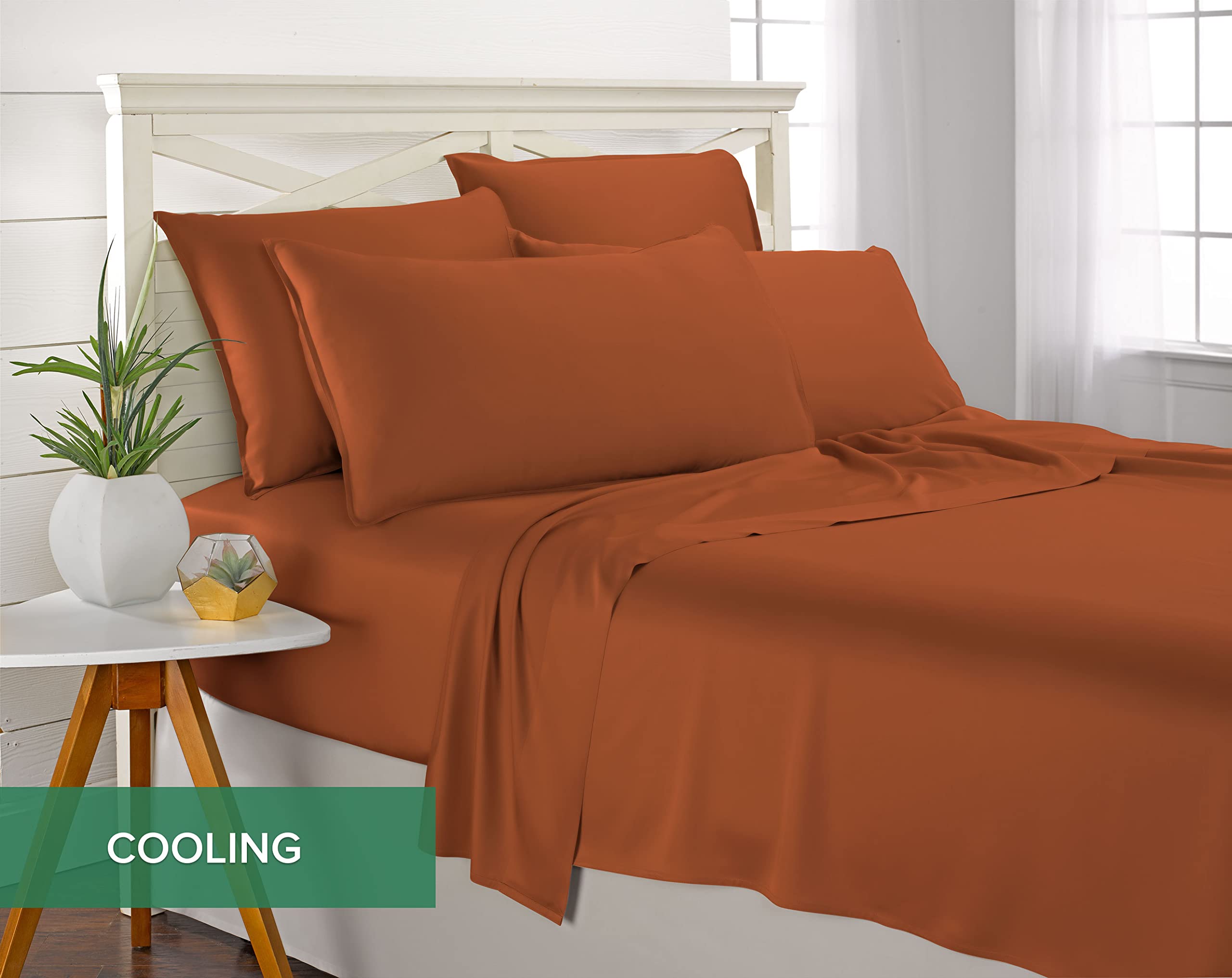 Pure Bamboo King Sheets flat sheet with silky smooth feel.