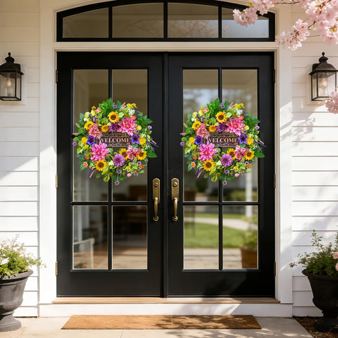 PureCosy lightweight wreath is easy to hang and adjust.