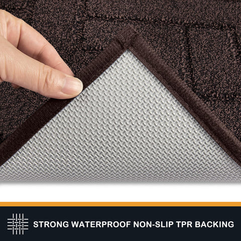 Purrugs absorbent polyester microfiber mat keeps entryways dry after rain.