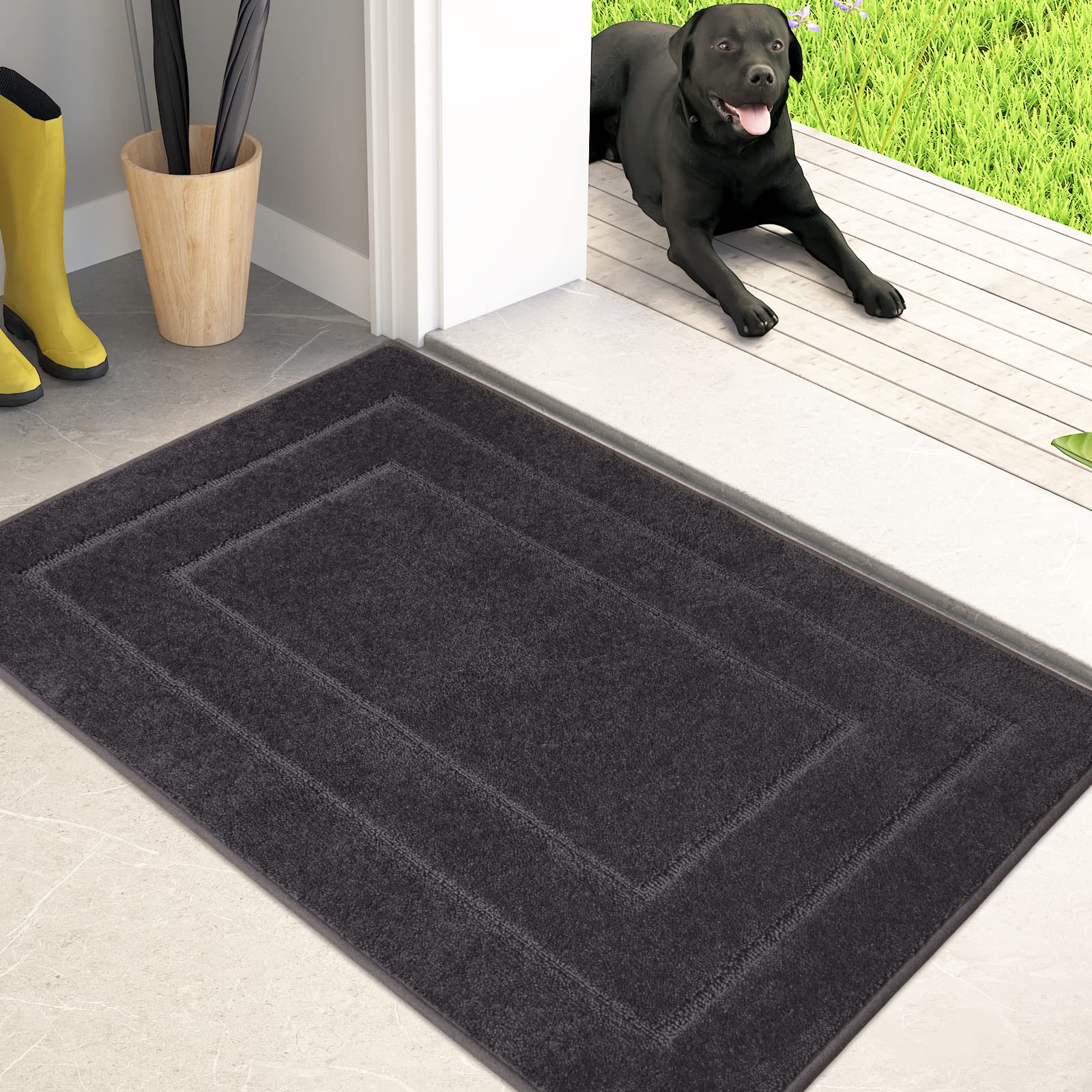 PURRUGS Dirt Trapping Door Mat at the front door traps mud and moisture.