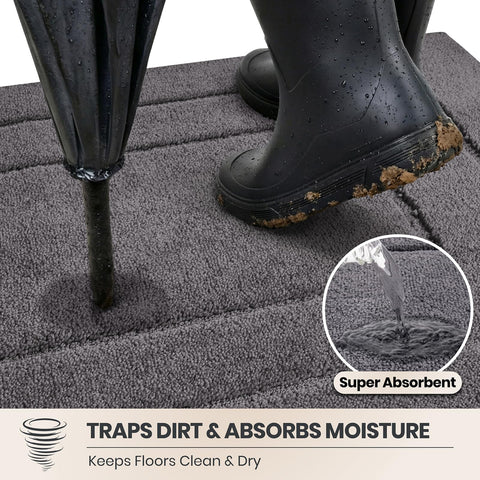 PURRUGS dirt-trapping door mat reinforced edges detail demonstrates durability against daily wear.