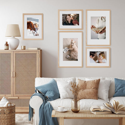 Puthiac natural oak frame close-up emphasizes tactile grain and warm tone.