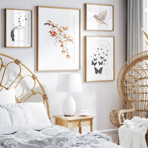 Puthiac oak frame blends rustic warmth with modern decor for a timeless display.
