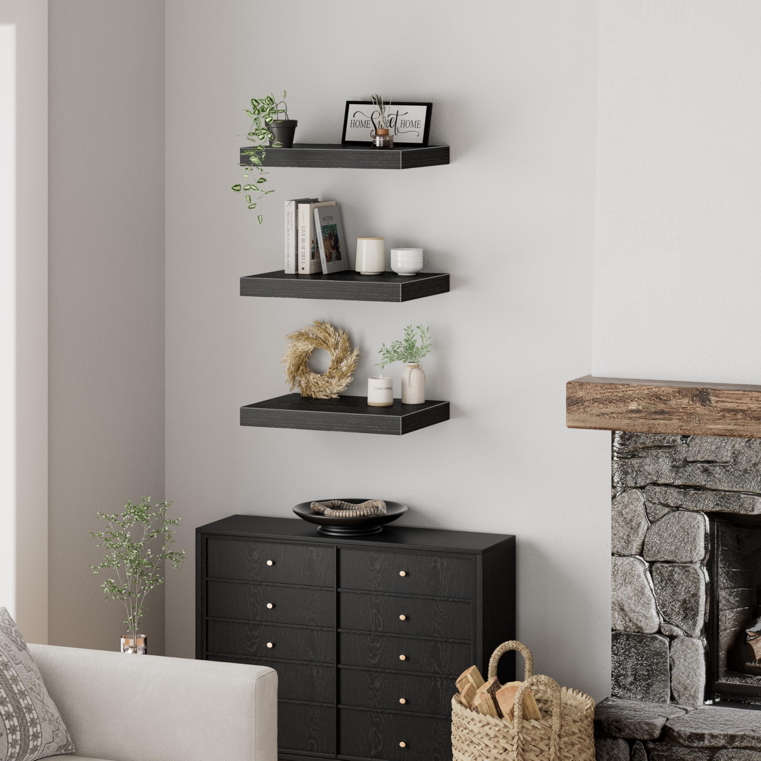 Desk-area setup with QEEIG shelves for quick organization
