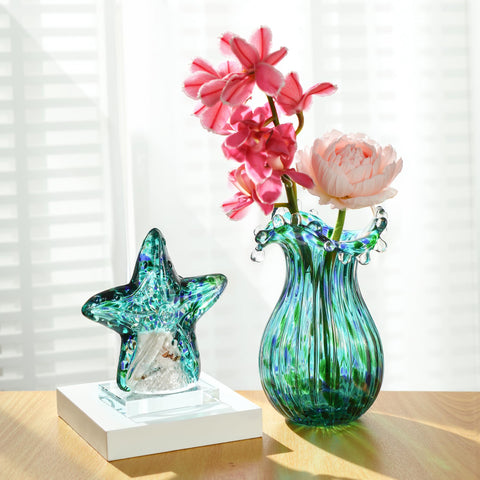 QFkris handcrafted blown glass vase makes thoughtful gift