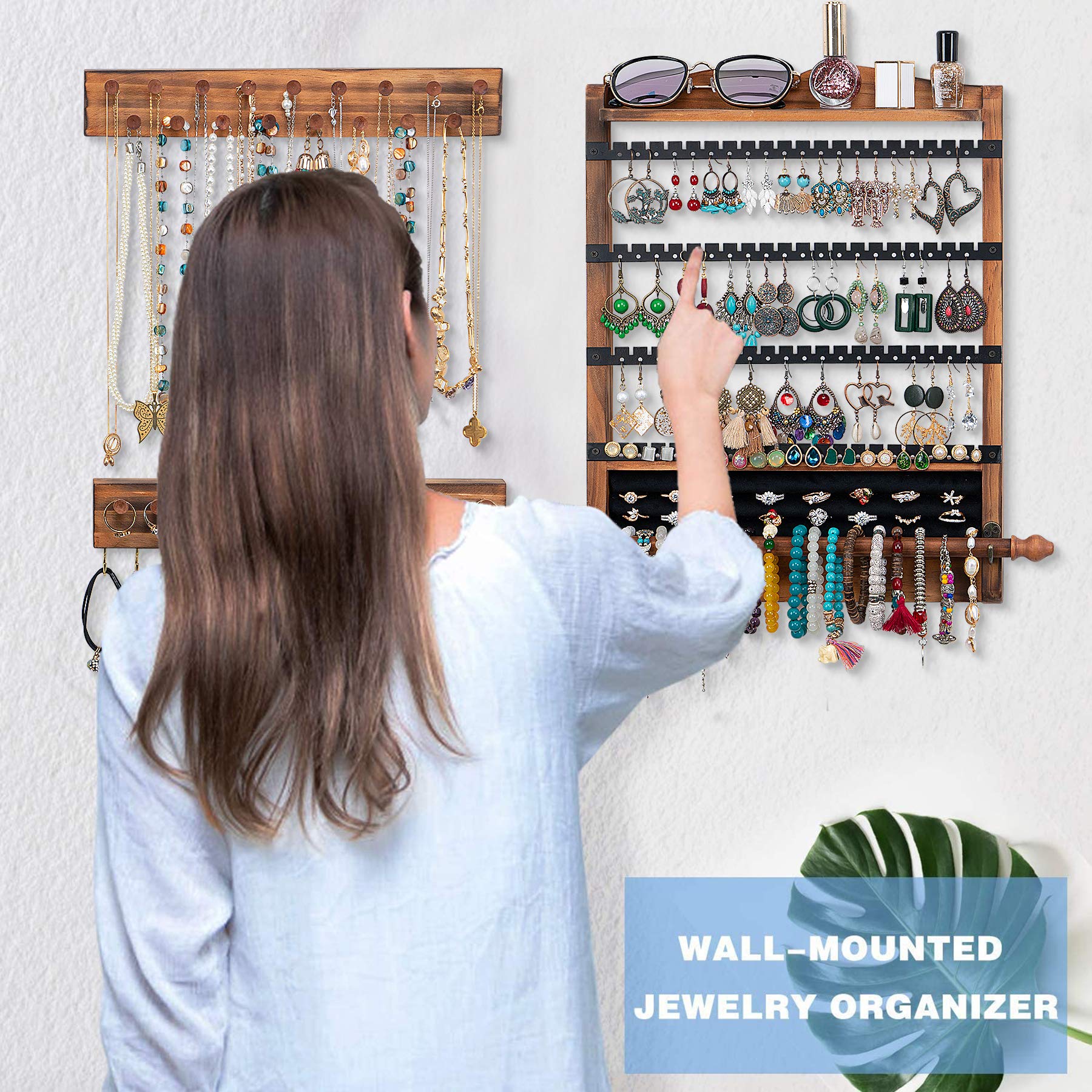 QILICHZ wooden hanging jewelry organizer keeps necklaces tidy and tangle-free.
