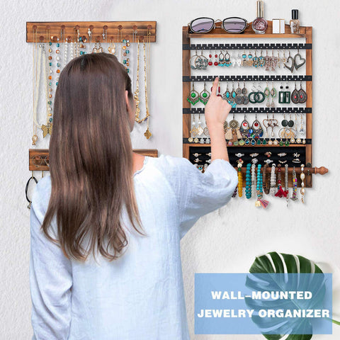 QILICHZ wooden hanging jewelry organizer keeps necklaces tidy and tangle-free.