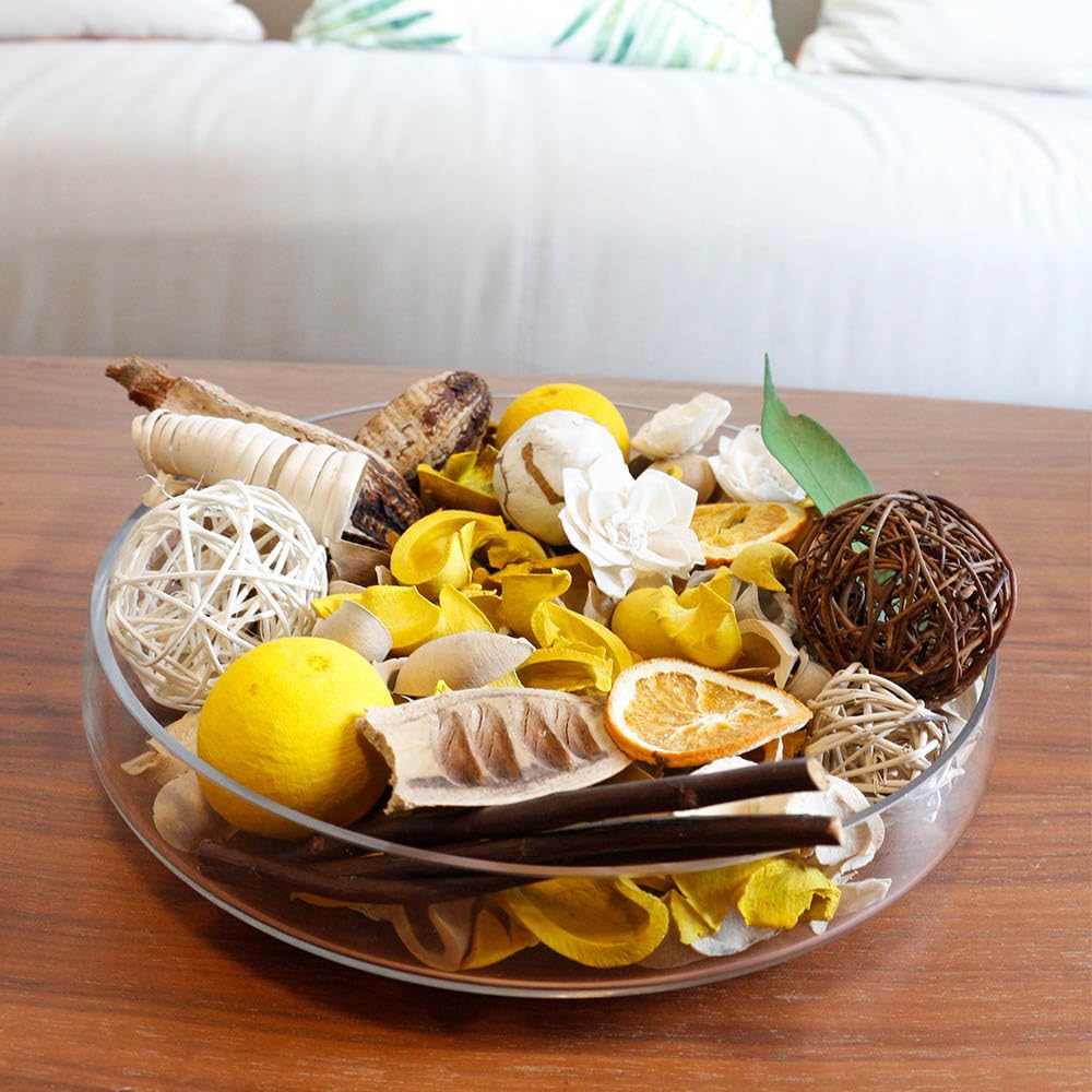 Qingbei Rina lemon citrus thyme potpourri brightens living spaces.