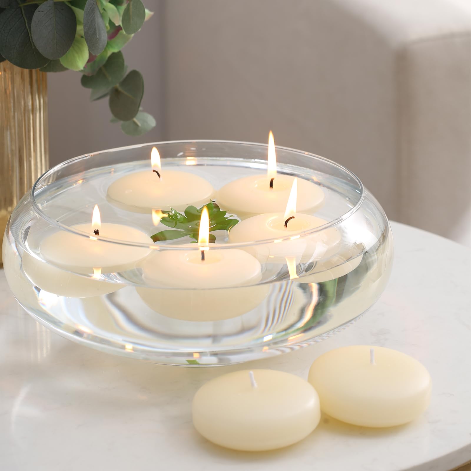Qinxiang dripless floating candle keeps surfaces clean
