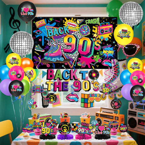 QIYANPAX cake topper shines as a focal retro party detail
