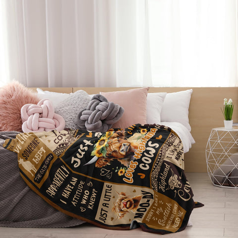 Qotuty Highland Cow Blanket easy care, best hand washed