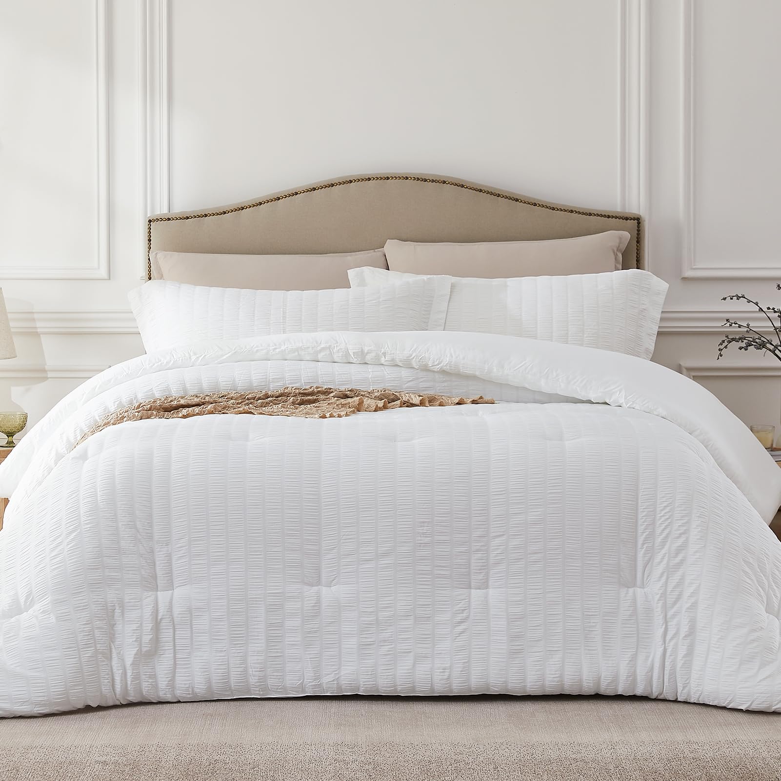 Quataly White Queen Comforter Set seersucker texture enhances breathability and style.