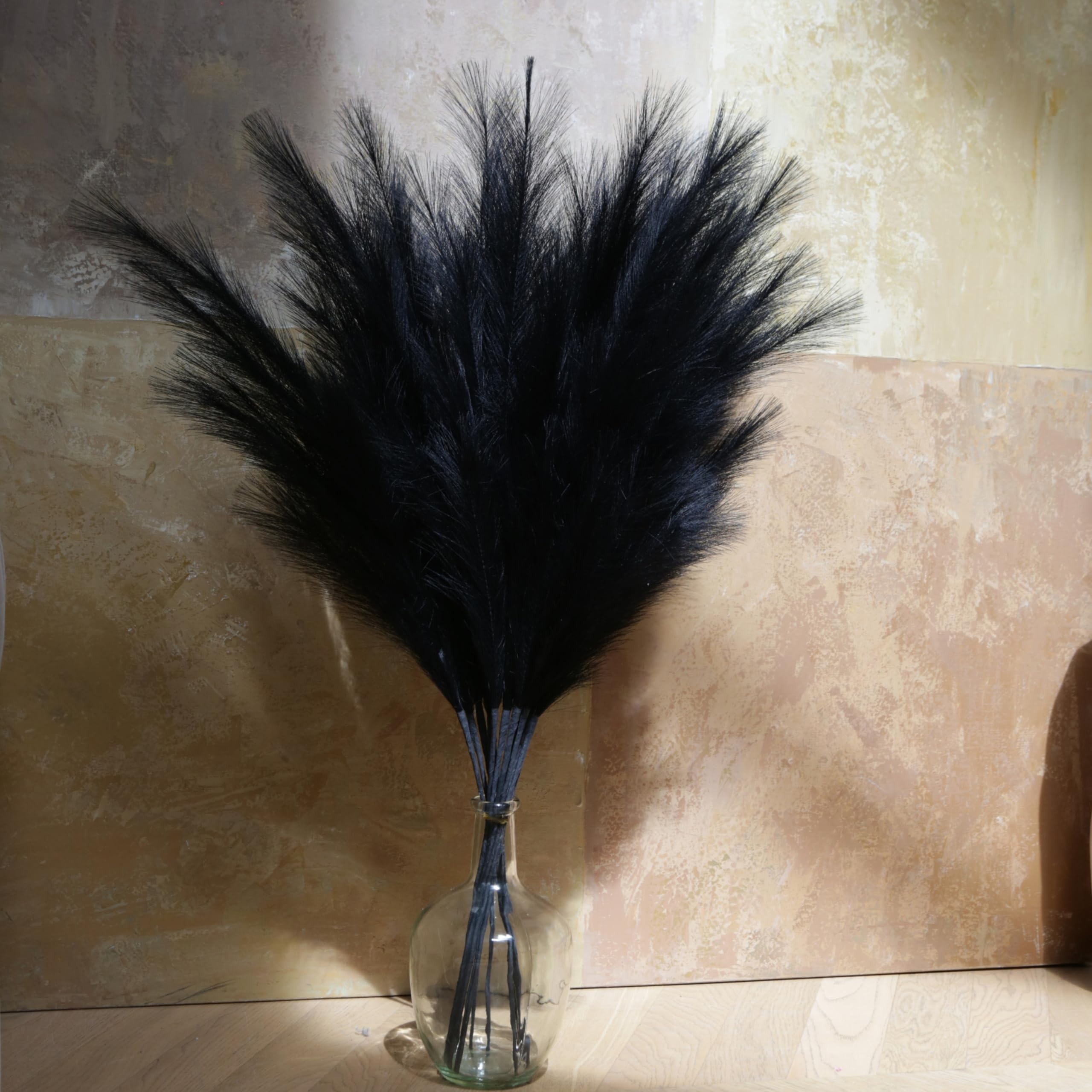 QUBITFUL long-feathers pampas branches create lush focal points.