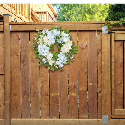 Quixem Porch outdoor-indoor wreath versatility ideal for year-round display.
