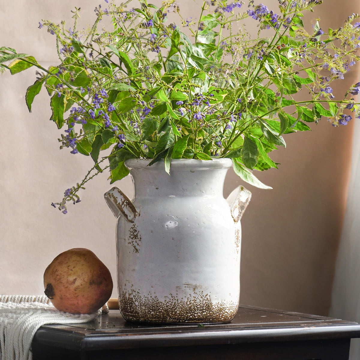 Quoowiit ceramic rustic farmhouse vase on shelf, showcasing timeless charm and craftsmanship.