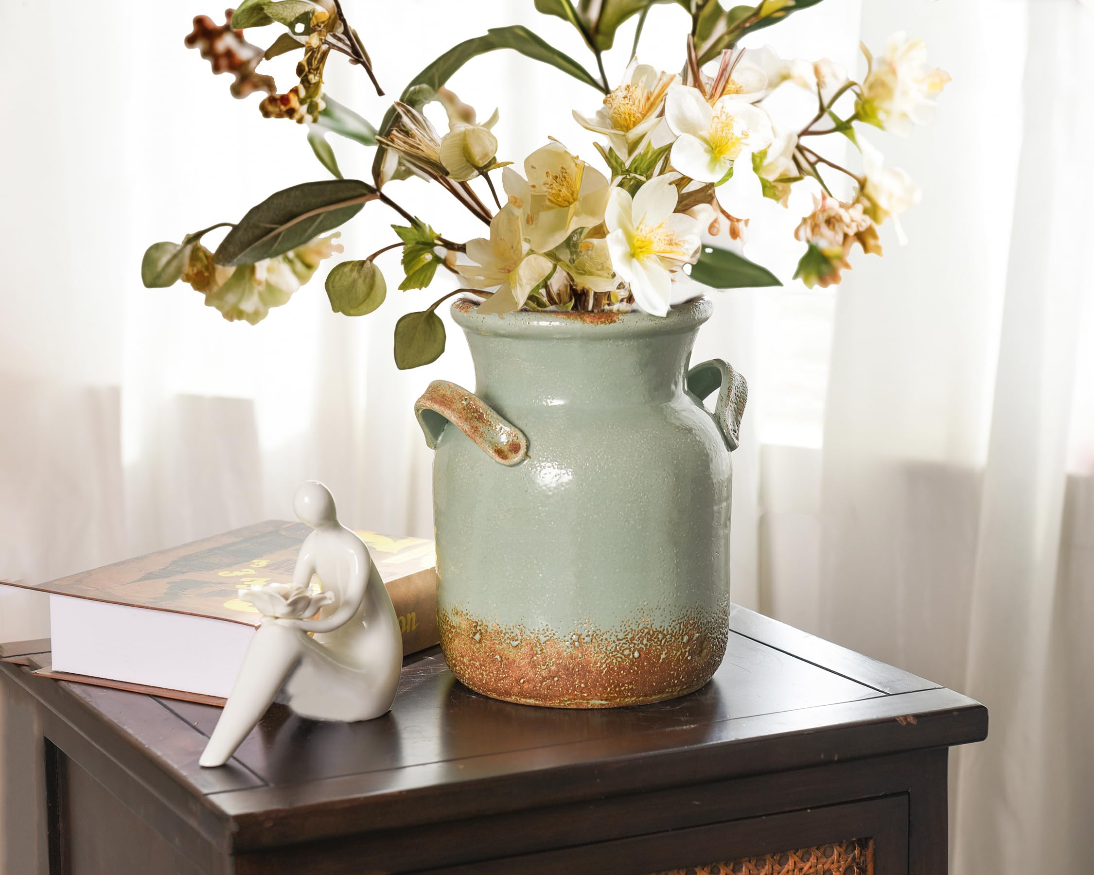Quoowiit green boho vase close-up shows sturdy handles for easy repositioning.