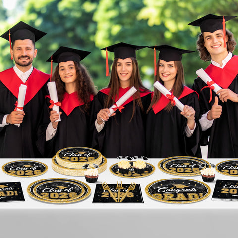 QZYL graduation table decor set helps create a cohesive 50-guest layout.