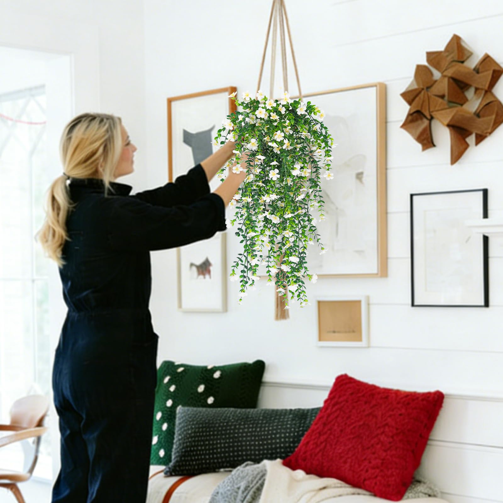 RECUTMS flexible stems let you shape fullness for your space.