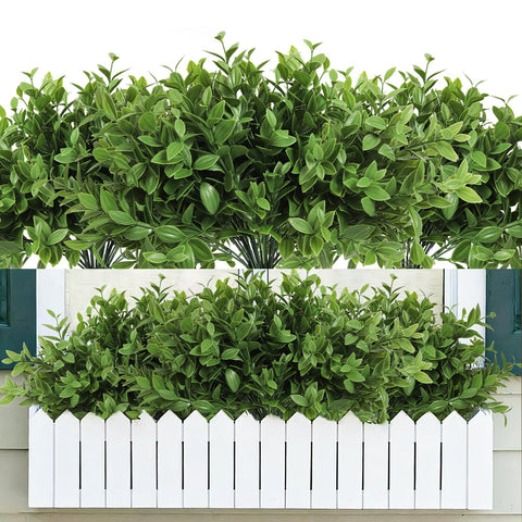 RECUTMS easy-care artificial stems stay vibrant with a damp cloth.
